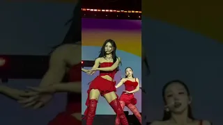 TWICE-Moonlight Sunrise TZUYU FANCAM Live at Ready To Be concert in Mexico city