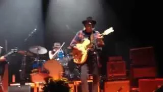 Neil Young + Promise Of The Real "L.A." The Forum, Los Angeles, 10.14.15