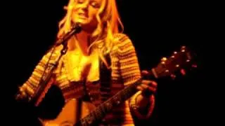 Jewel live at the Roxy - Carnivore