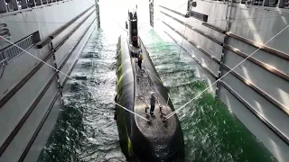 3000 tonluk denizaltı havuzu, TCG Batıray denizaltısını başarılı şekilde havuzladı