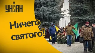 Запустили салют на похоронах Кернеса