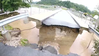 Vožnja po opustošeni Škofji Loki po poplavi 4.8.2023 1. DEL