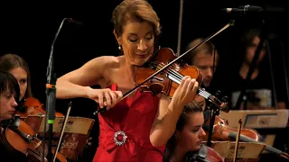 Elizabeth Pitcairn plays The Red Violin Chaconne (J. Corigliano) in Ukraine