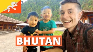 Niente iPhone, ma i bambini del Bhutan sono felici? 🇧🇹