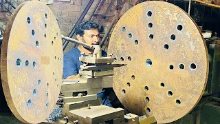 Interesting process of making very big blade wheel for silage machine on Lathe machine..chaff cutter