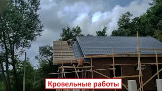 Монтаж металлочерепицы на веранде