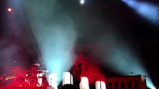 heavydirtysoul (ft. my phone falling over the barrier) melbourne twenty one pilots live 31/03/2017