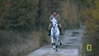 The leader of North Korea and his amazing horsemanship (riding horse)