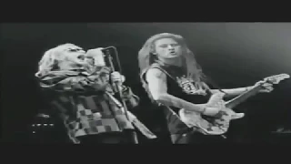 Alice In Chains - Real Thing (Live at Moore Theatre) (1990)