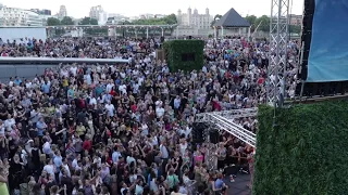 Queen - Bohemian Rhapsody - 1000voices sing along at " Summer by the River " - London