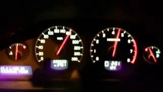 Volvo XC70 2.5T AWD 0-200 km/h [HD]