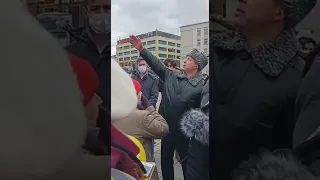 В Калининграде на митинге полиция арестовала блокадницу Ленинграда