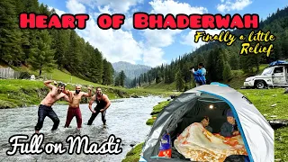 Pride of Bhaderwah Camping in Jk #mahindra #bolero #caravan #riverside #modified #vanlife #raincamp