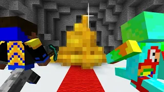 Racing YouTubers for Minecraft’s Rarest Item