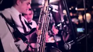 Swing Band • Flash Mob Jazz • " I'm a Gigolo & Ain't got nobody" • Live from Brighton HD