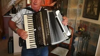 Paolo Soprani Super Paolo 120 Bass Double Cassotto Accordion Fisarmonica + Case (3)