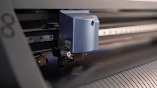 How to use the Roland CAMM-1 GX-24" Vinyl Cutter