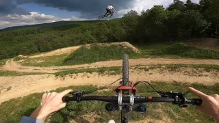 FREERIDE PARADISE 🌶️ Bikepark Kalnica | Big Air | RAW | Felix Meeßen