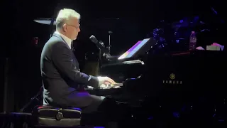 David Foster Plays a Medley of HITS