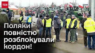 🚚🚛 Фури поїхали! Поляки розблокували всі пункти пропуску на кордоні!