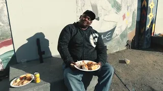 Thizz Latin Hayward feed the homeless in the hood thanksgiving 2022 ( Hayward ,CA )