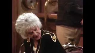 The Golden Girls: Journey to the Center of Attention - "What'll I Do" (February 22, 1992)