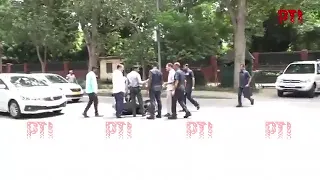 10 Janpath l Scooter Accident l Rahul Gandhi l Helpful Man ... l Janneta ..