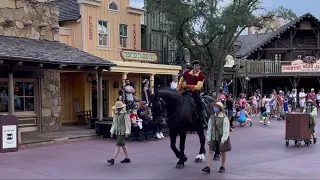 Walt Disney World Magic Kingdom: Gaston reaction with my 9 year old