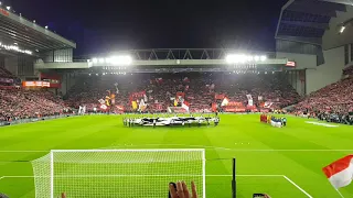 3 in 1: YNWA, Bayern and CL Anthem :)