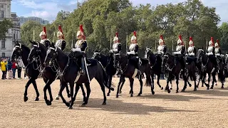 Witness the incredible Changing of The Guard at Horseguards Parade in LONDON