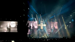 Ozzy Osbourne - Mama I'm coming home + Paranoid @FirenzeRock 2018