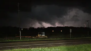 Nighttime multivortex tornado north of Wyneewood, Oklahoma | 4/27/24