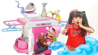 Короче говоря, НОВАЯ Стиральная машина для детей-Распаковка и Обзор! Кукла БЕБИ БОН испачкалась.