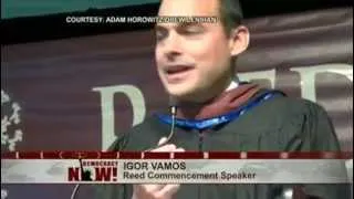 "Yes Men" Artist Unveils Fossil Fuel Divestment at Reed College in Commencement Prank