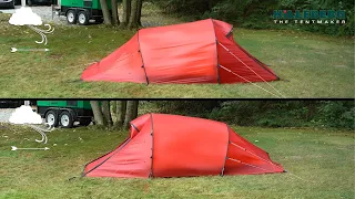 Which way does a single entrance Hilleberg tunnel tent go into the wind?