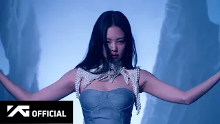 JENNIE - 'MOONLIGHT' M/V