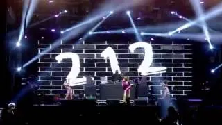 Azealia Banks - 212 (Live @ at Reading Festival 2013)