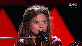 Oksana Semchenkova "Toxic" - blind Audition – The Voice of Ukraine – season 7