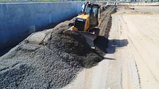 Road Construction Cambodia CATERPILLAR D3K-XL Bulldozer Spreading Gravel - អាប៊ុលរុញថ្មមិច