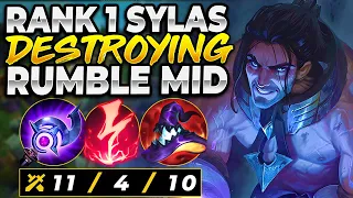 Rank 1 Sylas destroying Rumble mid in epic counter matchup! | Armooon | League of Legends