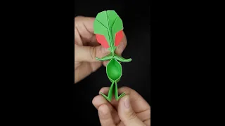 Origami Dancing Alien @EasyOrigamiAndCrafts