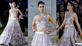 Shahid Kapoor Wife Mira Rajput Walks The Ramp In A Stunning Lehenga And Corset Blouse