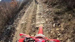 Honda crf 250 r and honda crf 250 x enduro