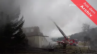 Grän/Tannheimertal: BAUERNHAUS WURDE RAUB DER FLAMMEN (Do.18.11.2021)