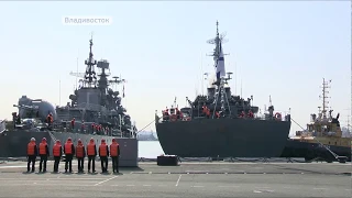 Корабль "Перекоп" проводит учения для курсантов военных училищ
