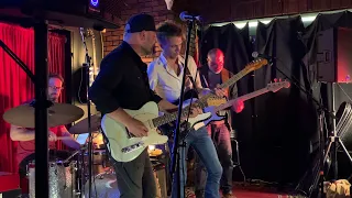 Guthrie Trapp & Luke McQueary / "Nashville Guitar Night" at The Underdog Nashville