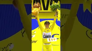 And the winner of the #tdf2023 is demi vollering 🔥🔥✈️ #🚴 #france #velocity #world #youtubeshorts