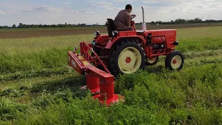 Vladimirec T-25 Rotary mower Z 042 (mowing alfalfa)