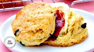 Professional Baker Teaches You How To Make CITRUS SCONES!