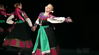 "Чибатуха", ансамбль "Мозаика". "Chibatukha", ensemble "Mosaic".